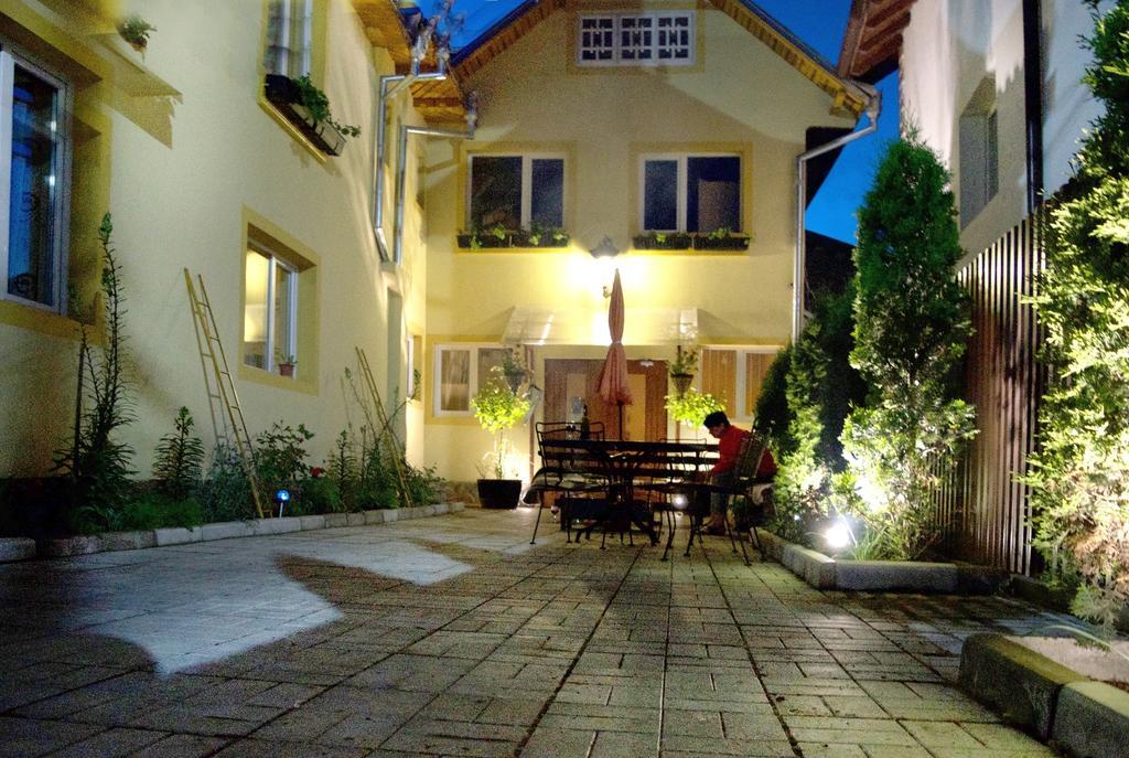 B&B Dumbrava Gura Humorului Kültér fotó